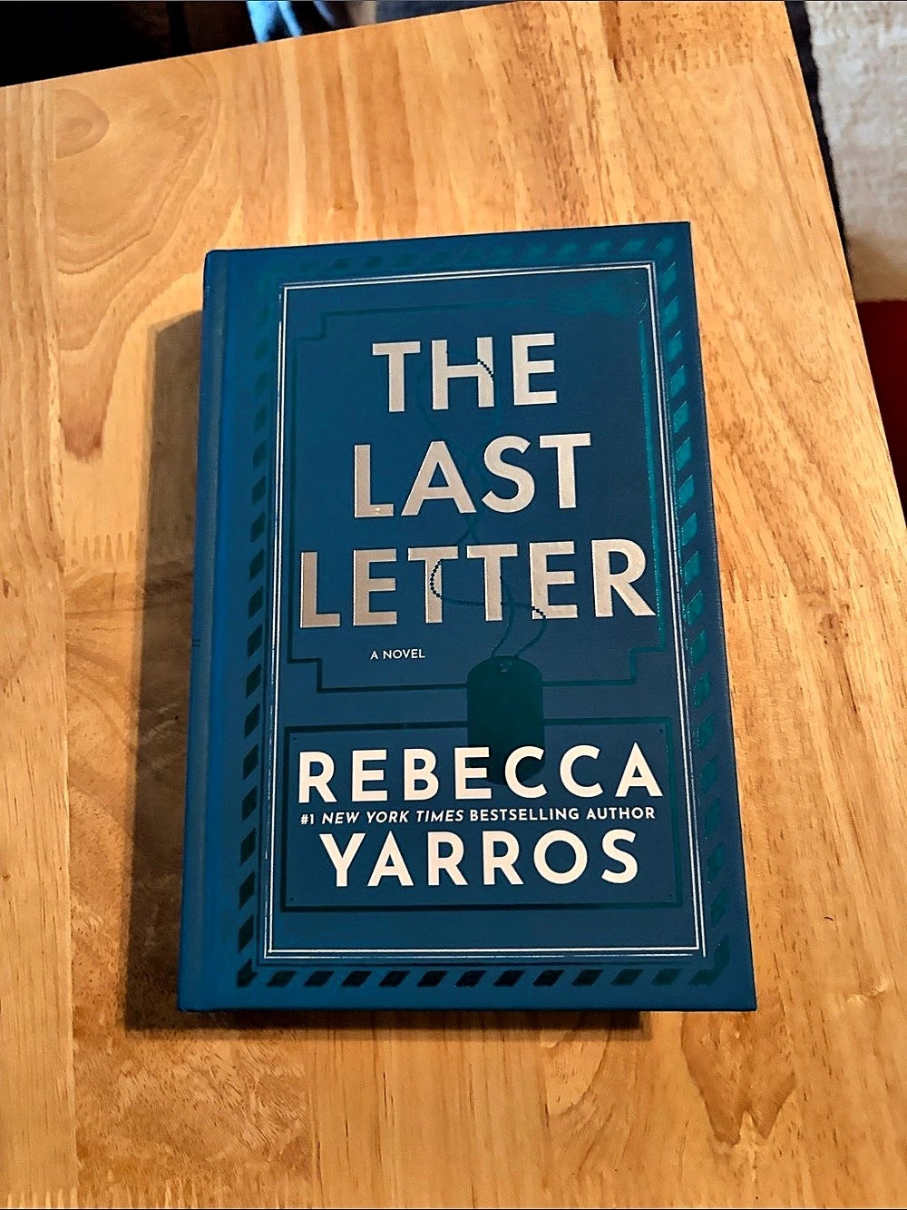 Rebecca Yarros
The Last Letter Special Edition Hardcover